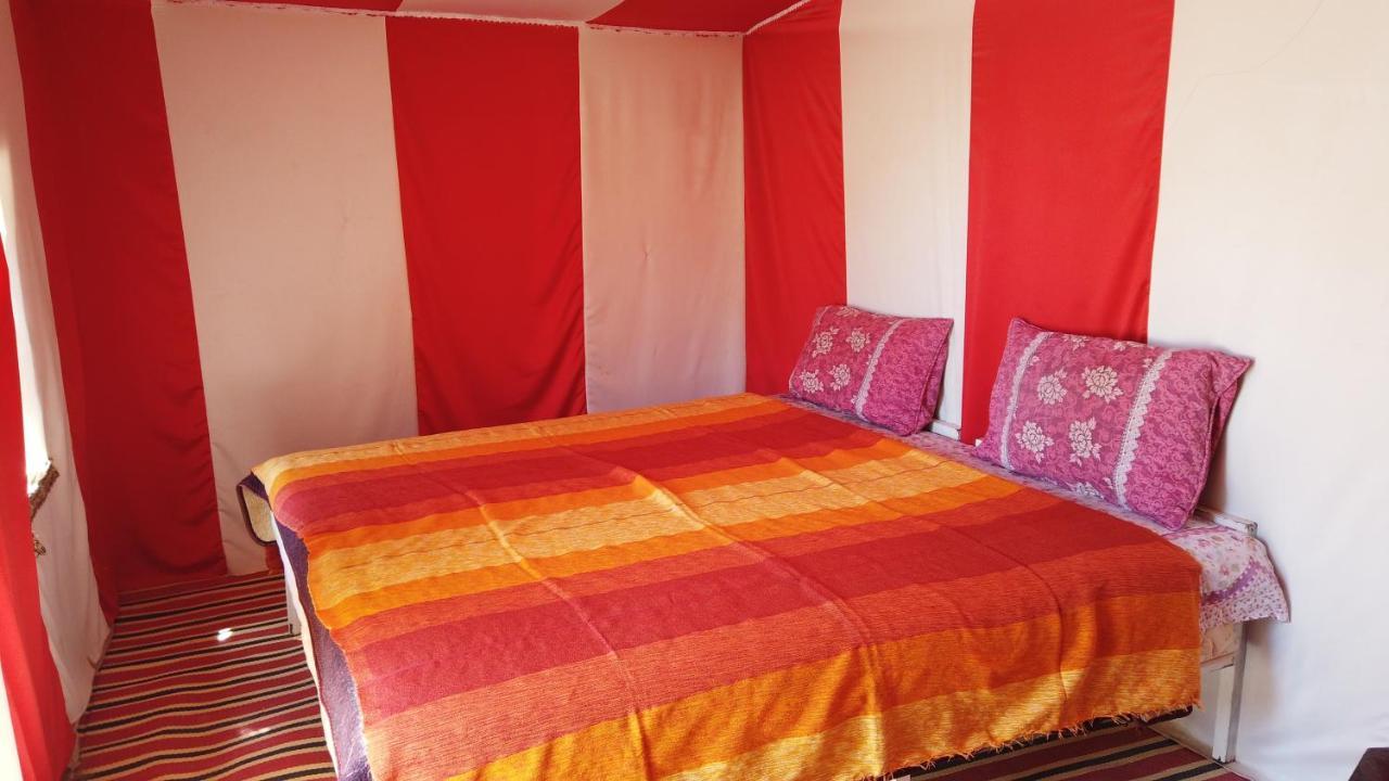 Hotel Camp Sahara Dunes M'Hamid Exteriér fotografie